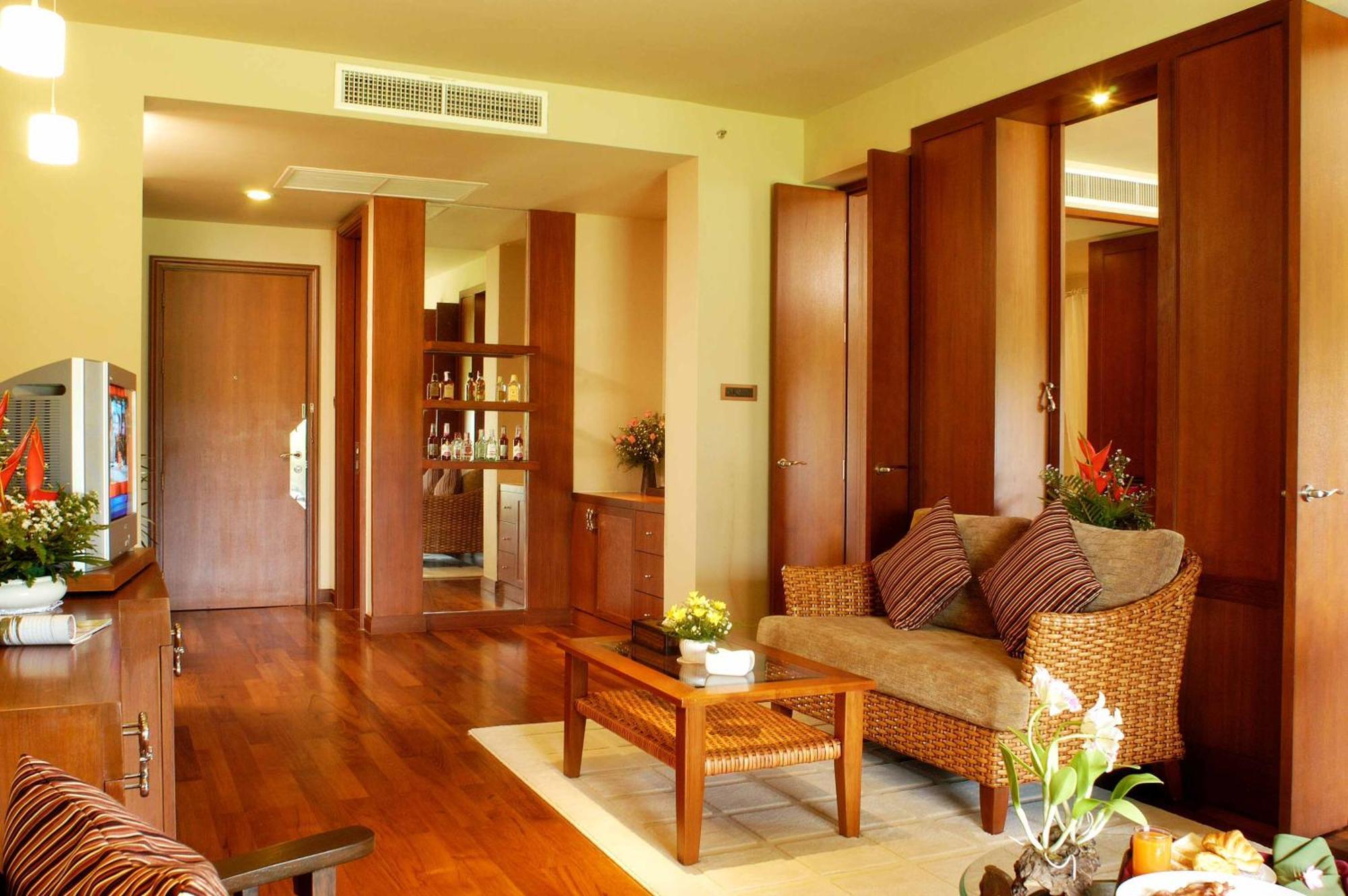 Mission Hills Phuket Golf Resort-Sha Extra Plus Por Bay Exterior photo